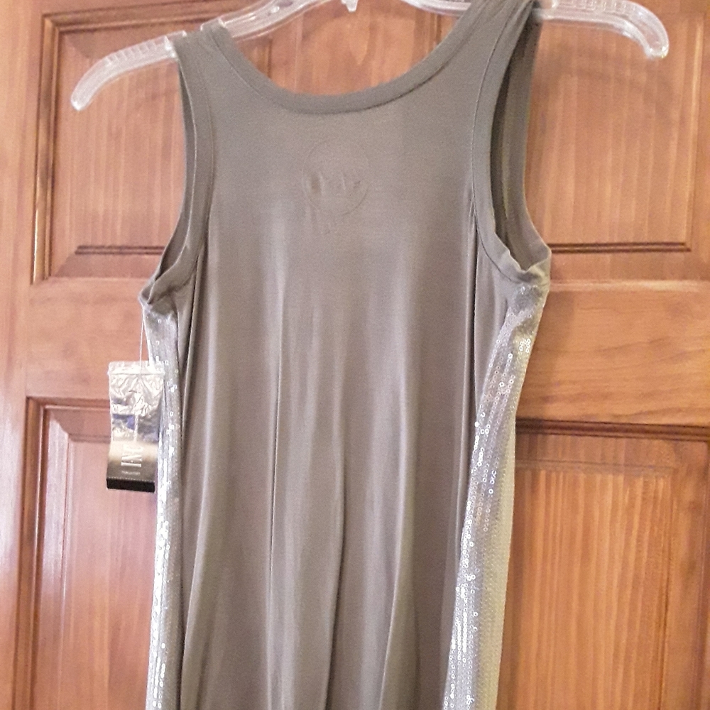 INC sequin tank NWT - Picture 4 of 4